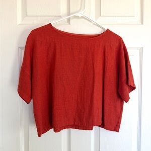 Me & Arrow Crew Box Top - S